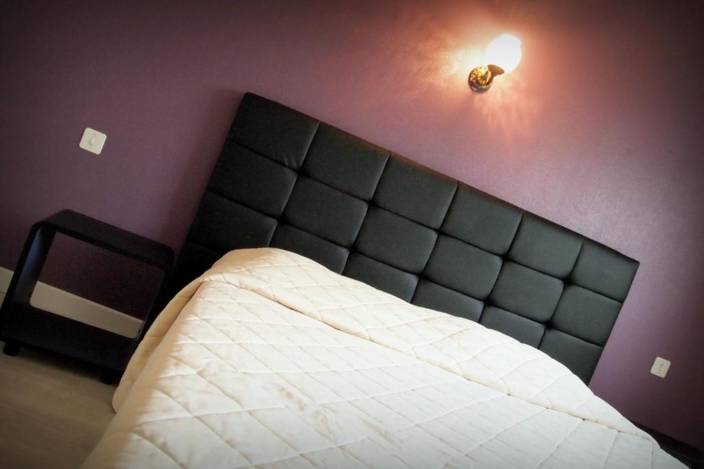 Hotel Le Rohu Séné Pokoj fotografie